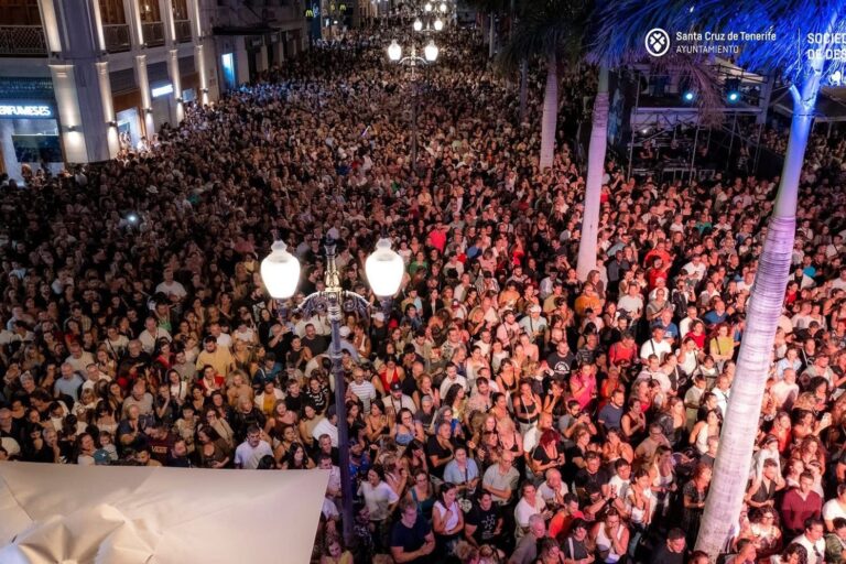 251005 Cierre PlenilunioSC escenario La Candelaria sábado