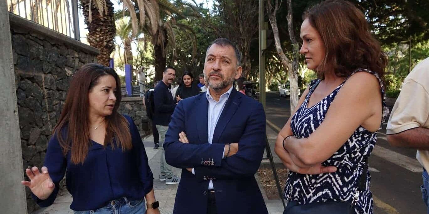 251007 Visita a la conclusión de la rehabilitación del muro de Los Gladiolos