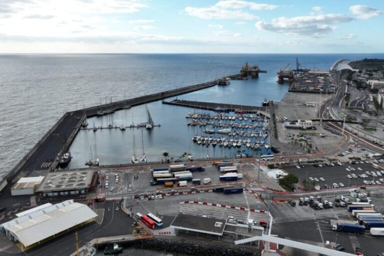 251010 Puerto Santa Cruz