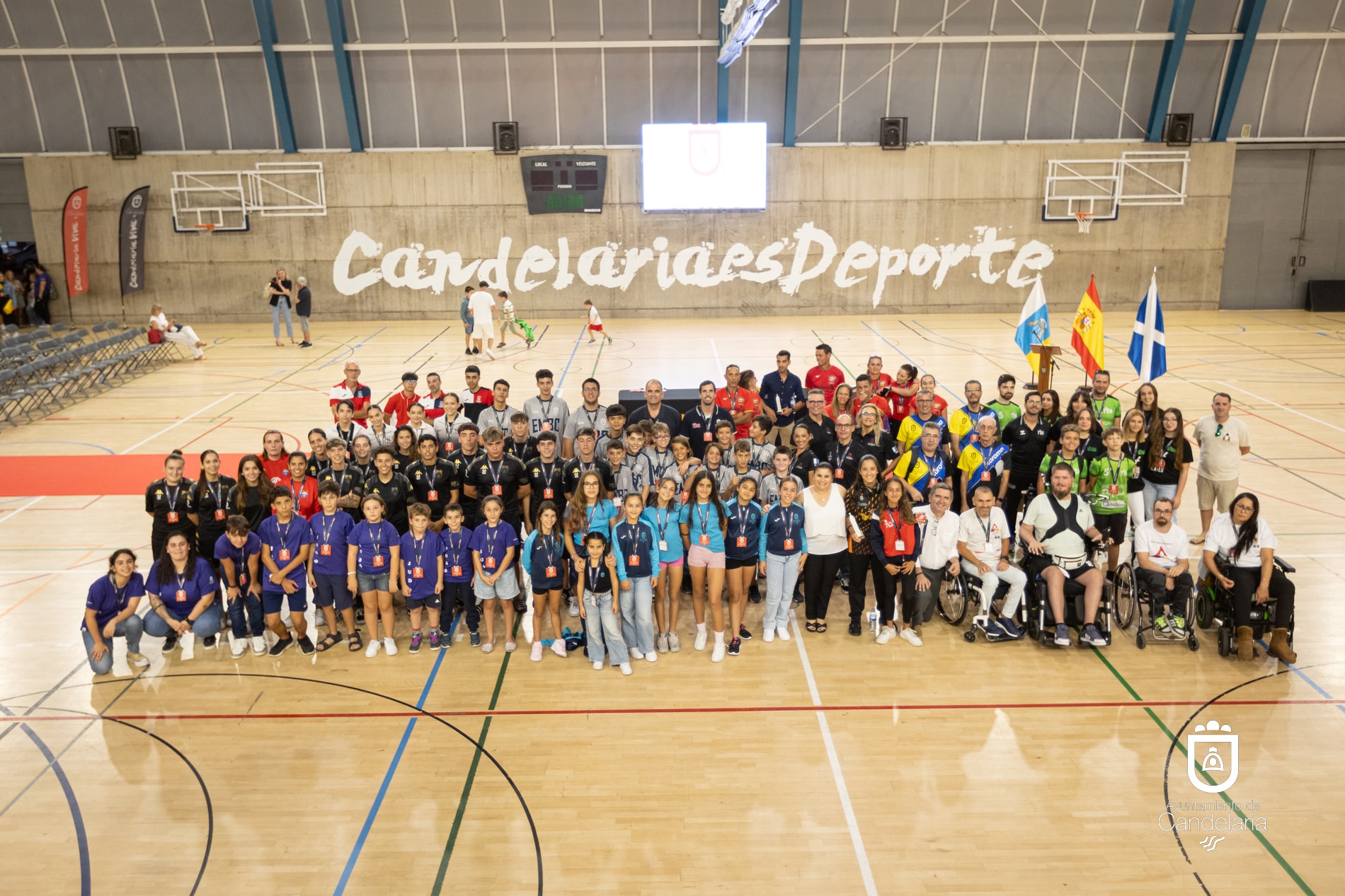 CANDELARIA RINDE HOMENAJE A SUS DEPORTISTAS MÁS LAUREADOS 16-10-25