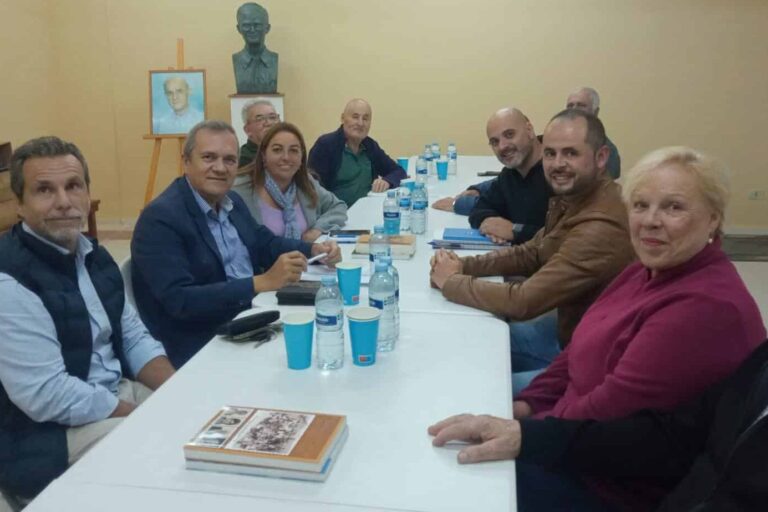 CONCEJAL DE AGRICULTURA CON CONSEJERO Y ASOC. D. VÍCTOR