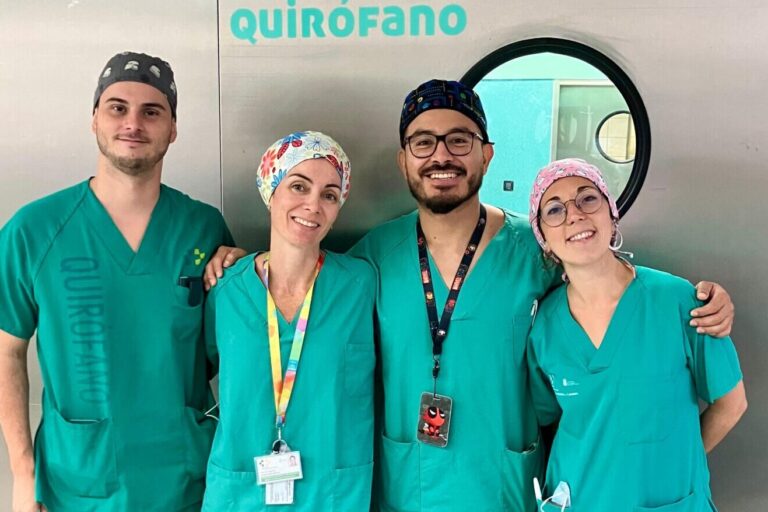 Cirujanos pediátricos atresia esófago minima invasiva conjefa servicio