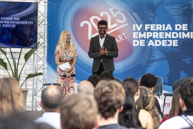 FERIA DE EMPRENDIMIENTO DE ADEJE (3)
