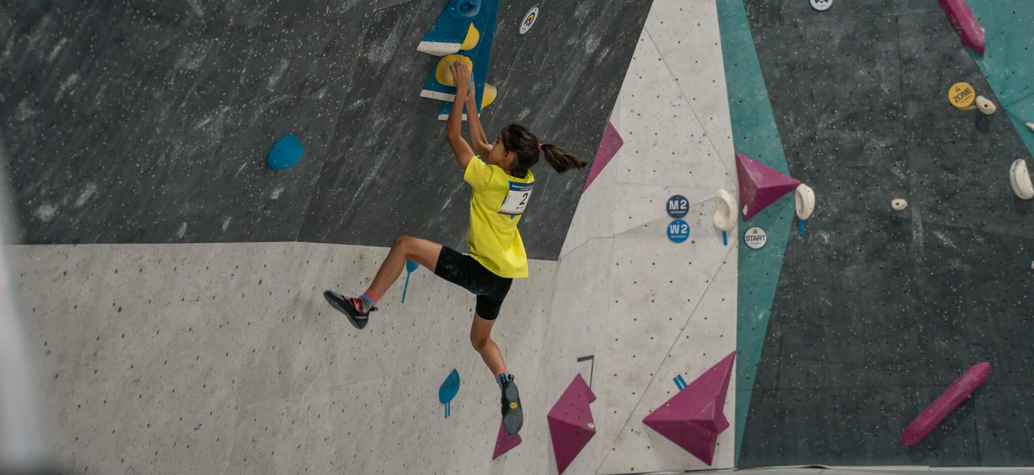 Foto. Campeonatos de Escalada en Edad Escolar (2)