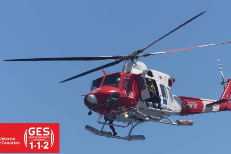 HELICÓPTERO DEL GES EN EL BARRANCO DEL INFIERNO-ADEJE 31-10-25