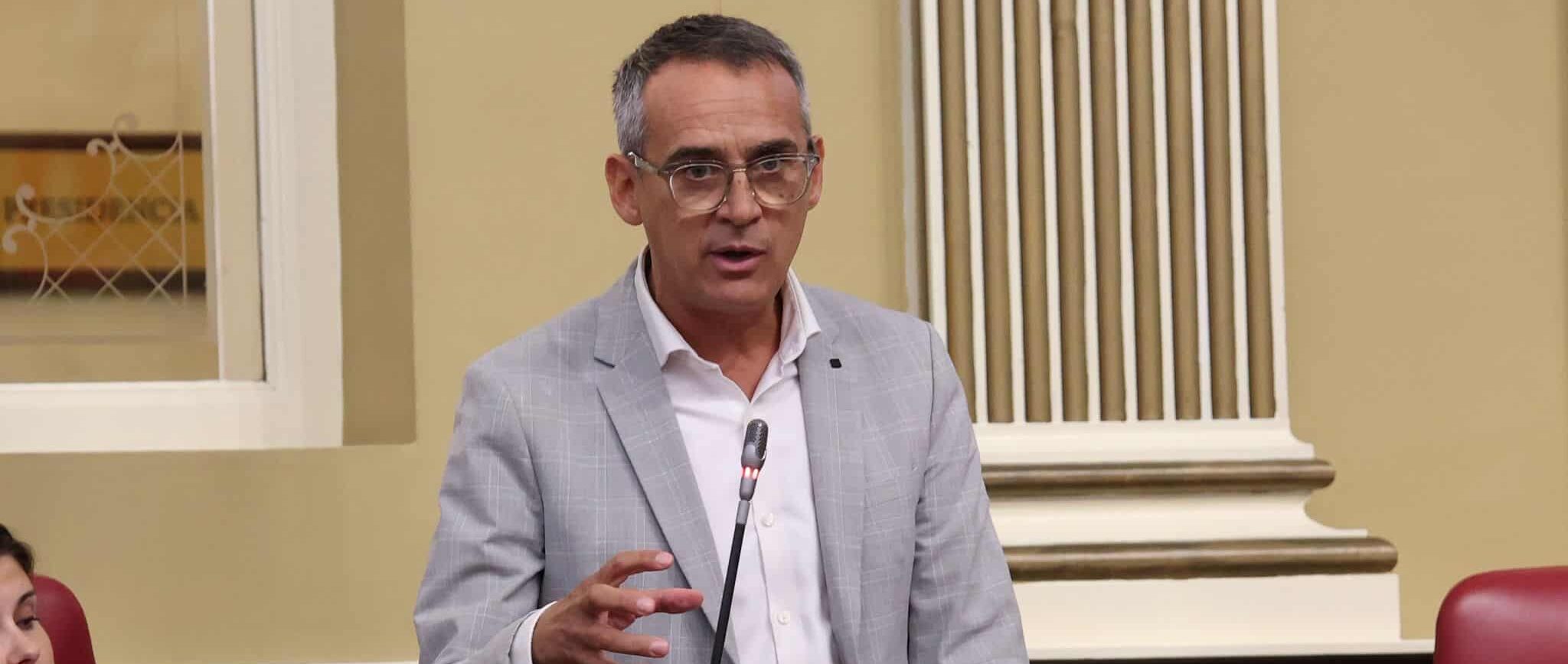 JAVIER LLAMAS 161025