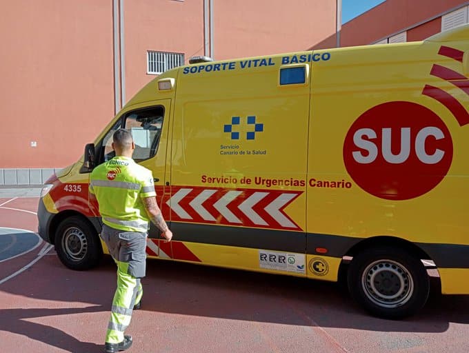 MOTORISTA HERIDO MODERADO EN LA COLISIÓN CON UN COCHE EN LA OROTAVA 9-10-25