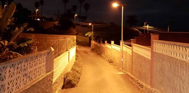 Tacoronte_ nuevas luminarias calle Mencey Bencomo
