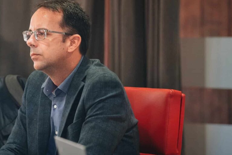 211125 Adasat Reyes, vicepresidente primero y consejero de Régimen Interior del Cabildo de La Gomera
