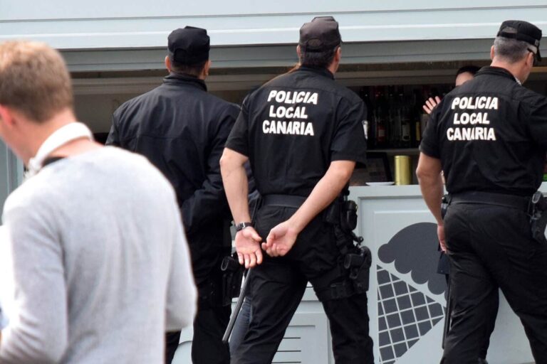 251031 Policia local Santa Cruz