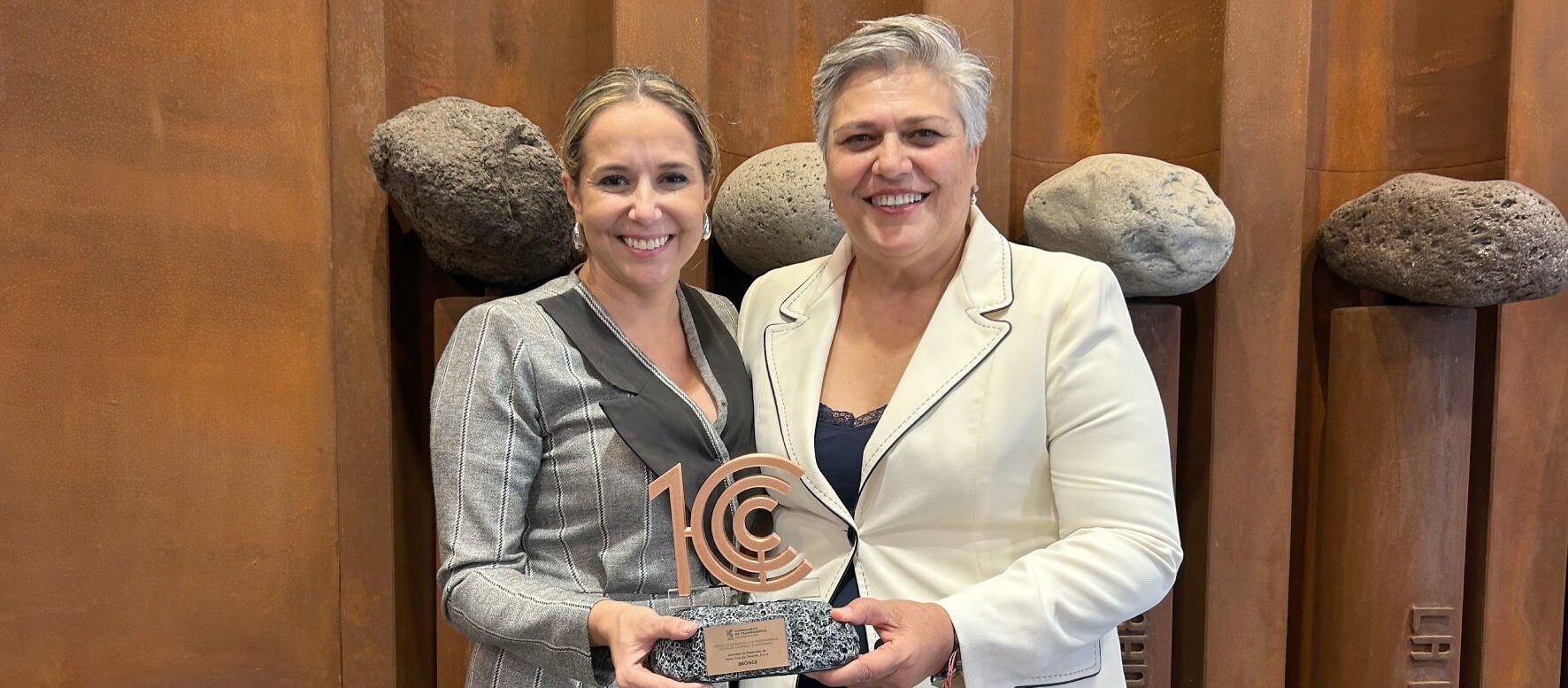 251128 Premio Transparencia