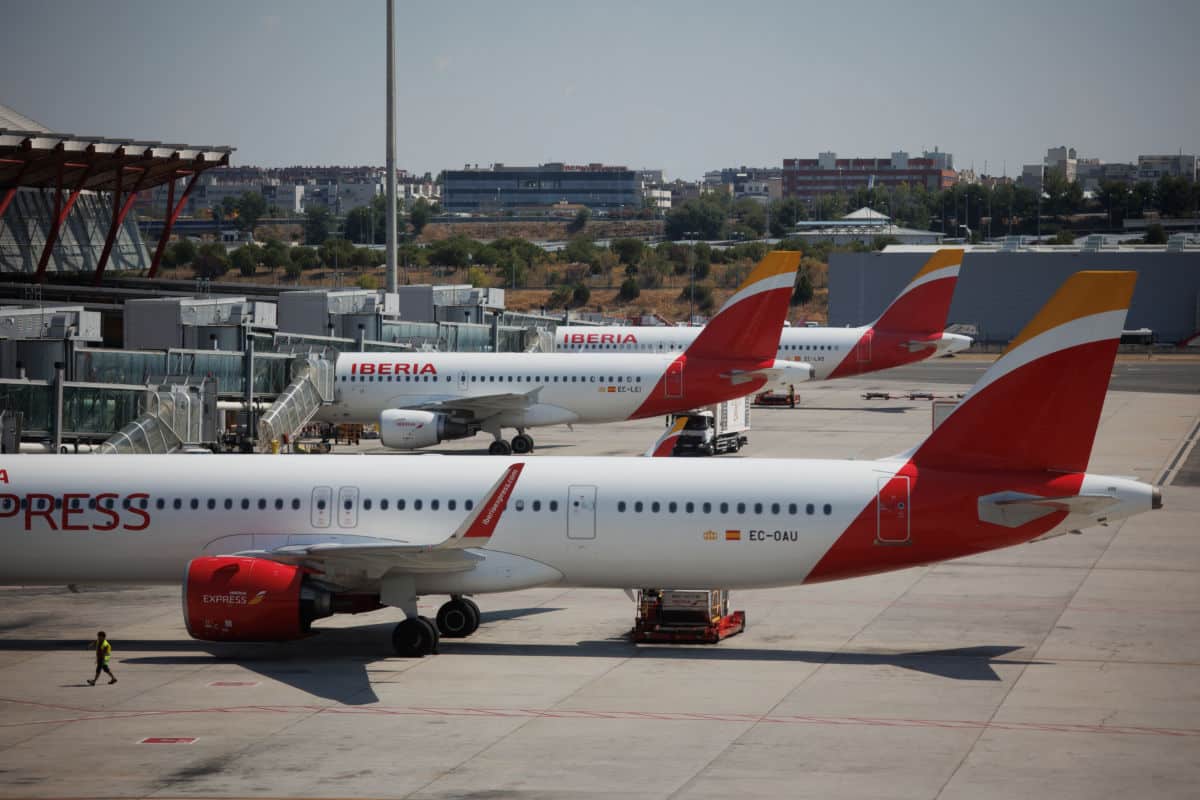 Los aeropuertos españoles operarán 41.336 vuelos en este puente de julio, festivo en cinco CC.AA.