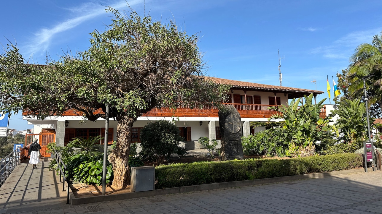 AYUNTAMIENTO DE TACORONTE (2)