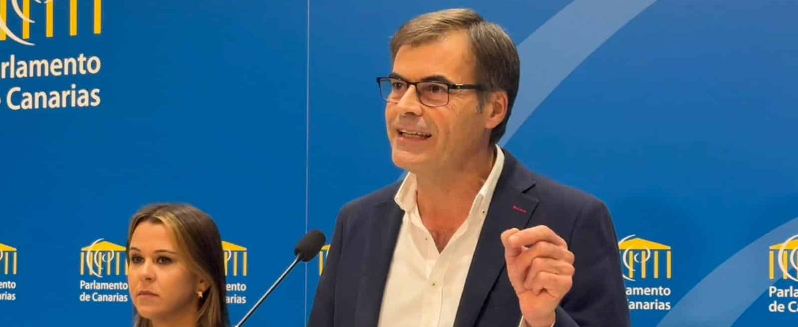 Jennifer Curbelo y Fernando Enseñat (1)