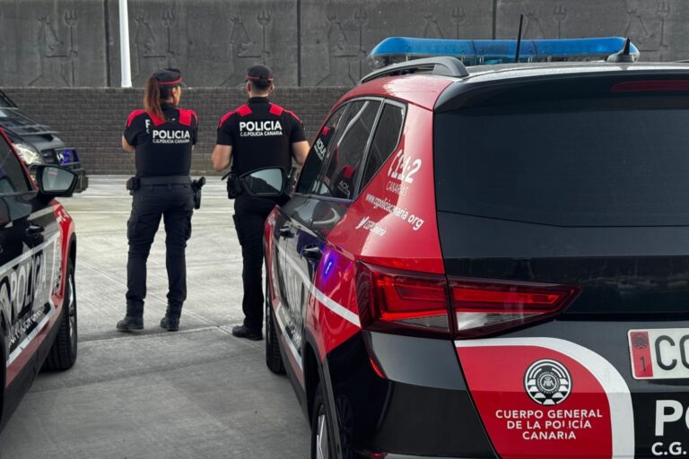 LA POLICÍA AUTONÓMICA IDENTIFICA EN ARUCAS A UN GRUPO DE PRESUNTOS CARTERISTAS Y DETIENE A UNO DE ELLOS 27-11-25
