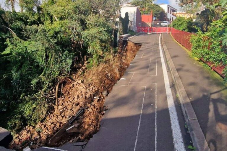 imagen del puente tras el derumbe del pasado mes de abril_ TACORONTE