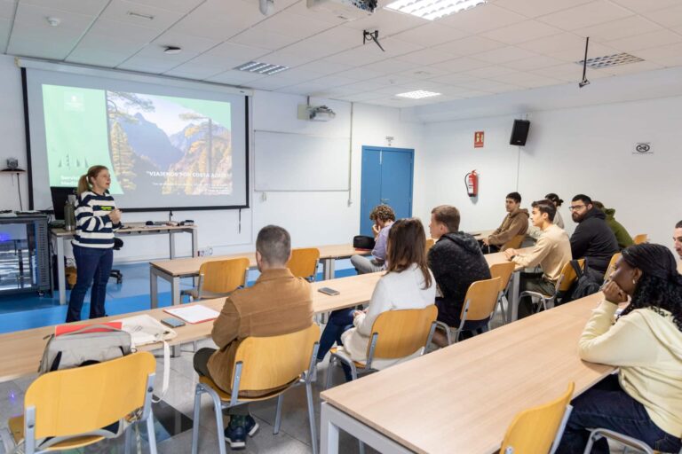 14 – Conferencia Conecata Campus Sur