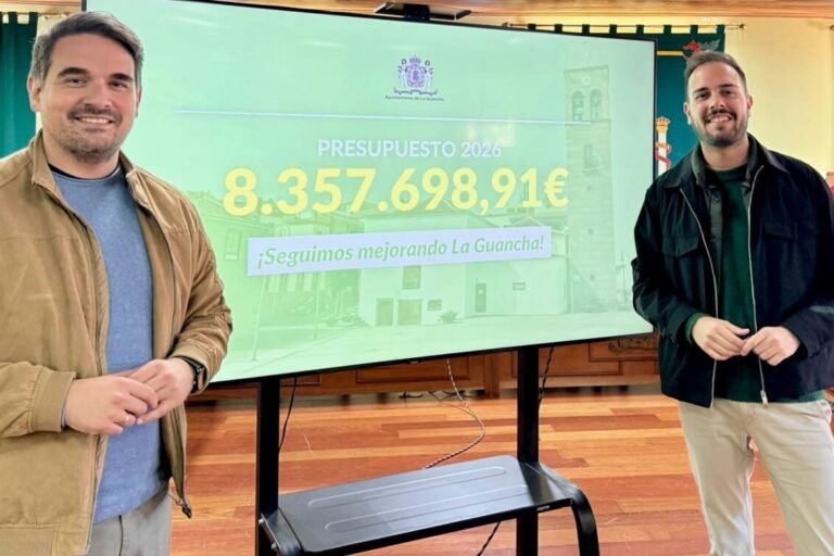 ALCALDE Y CONCEJAL DE HACIENDA