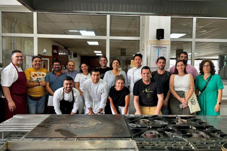 Formación de BCC y Turismo de Tenerife, 2
