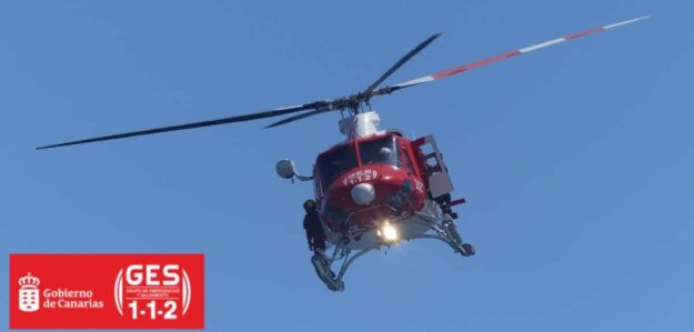 HELICÓPTERO DEL GES-RESCATE EN TAUCHO-ADEJE 7-12-25
