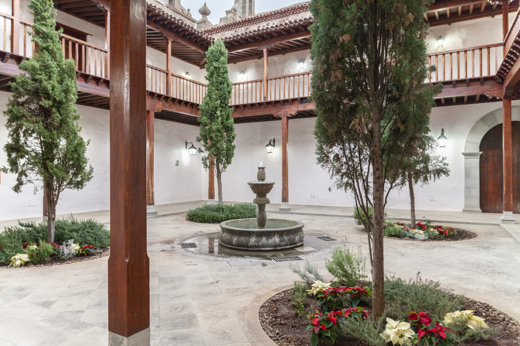 Patio Convento Franciscano