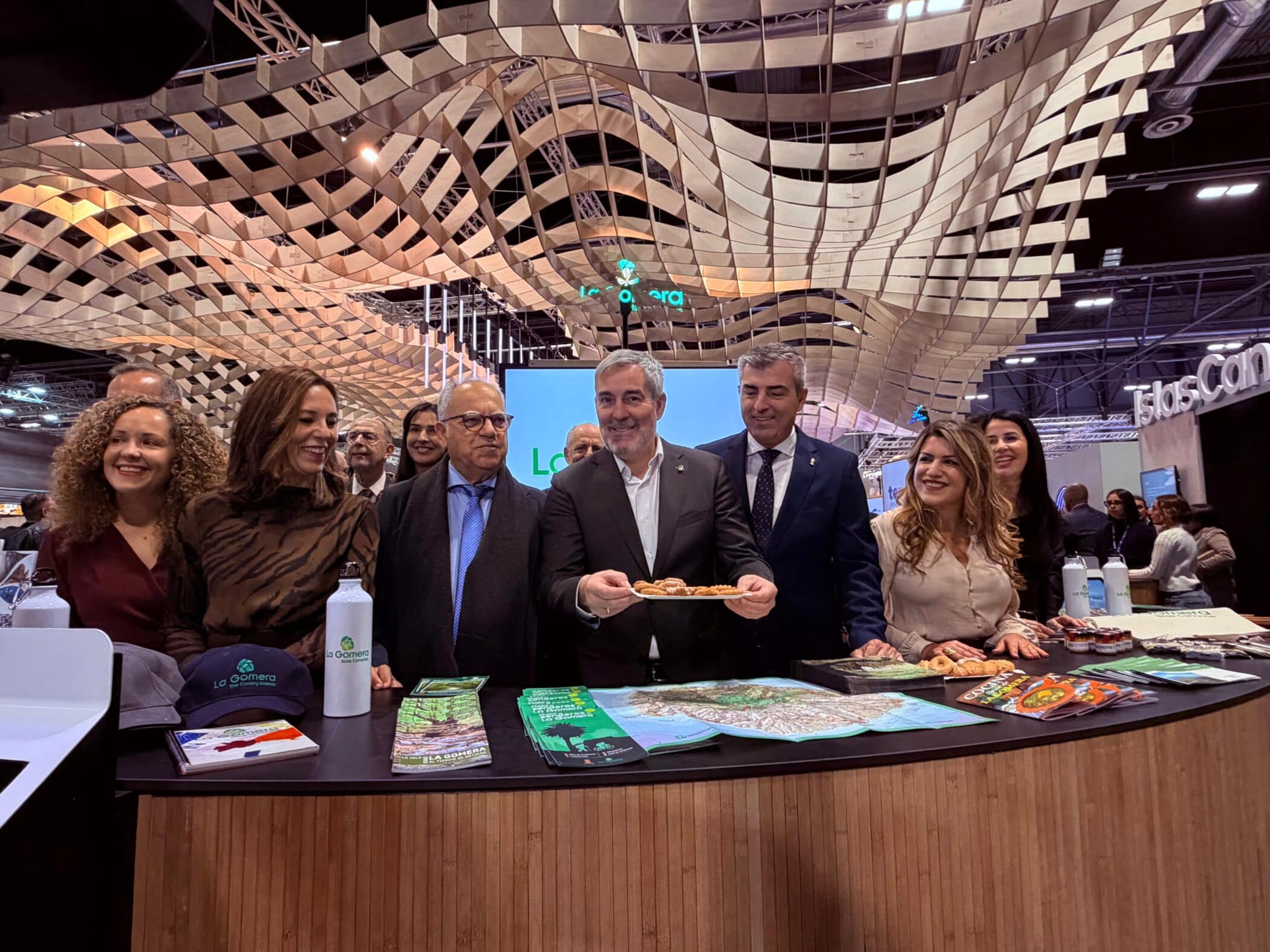 210126 Inauguración del stand de La Gomera en FITUR 2026