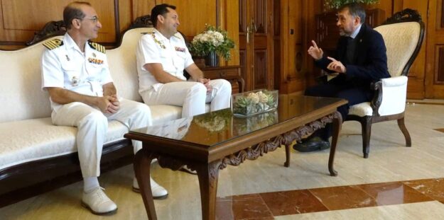 260115 Visita del buque escuela Juan Sebastián Elcano