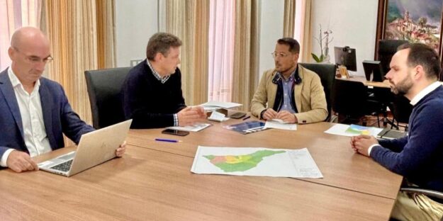 260126 Reuni�n de coordinaci�n con Cabildo plan actuaci�n riesgo volc�nico