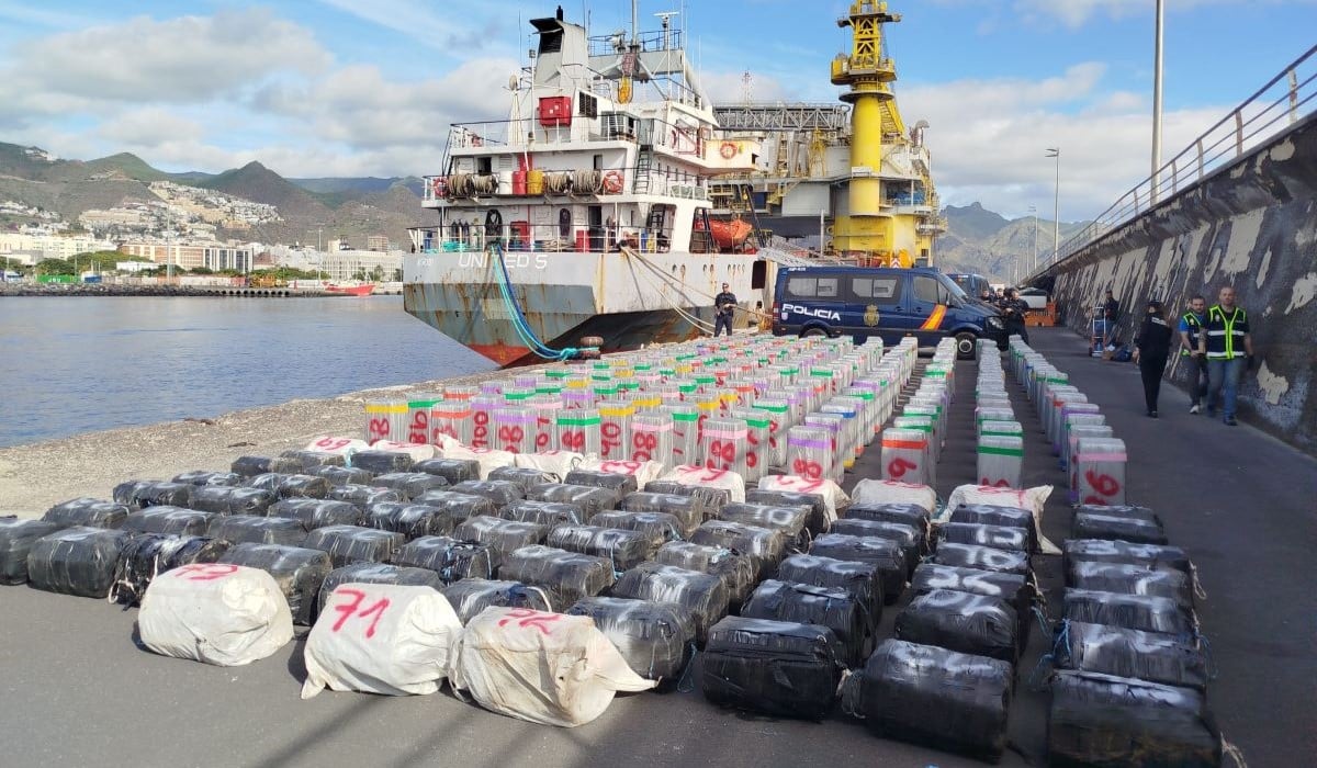 ALIJO INCAUTADO AL BARCO UNITED S-ATRACADO EN EL MUELLE SUR DE SANTA CRUZ 12-1-26