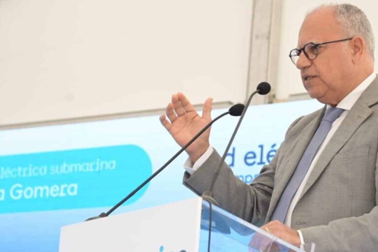 Casimiro Curbelo (industria, cable submarino)