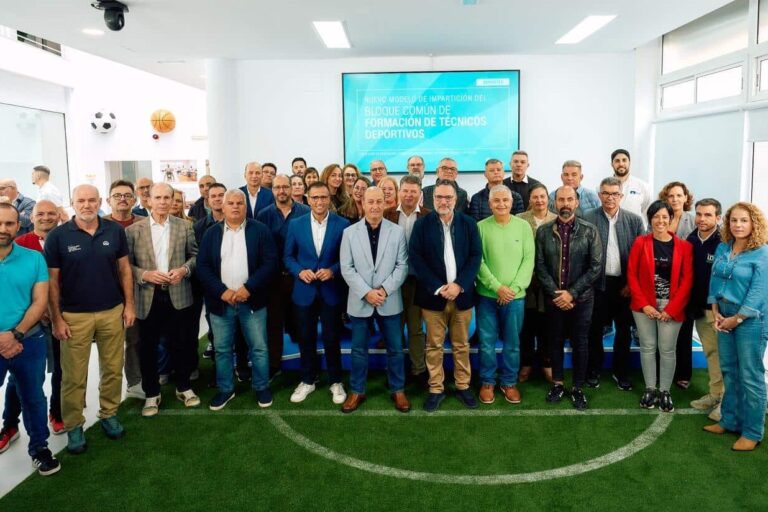 FOTO. Presentación del nuevo modelo del bloque común de formación para federaciones deportivas (1)