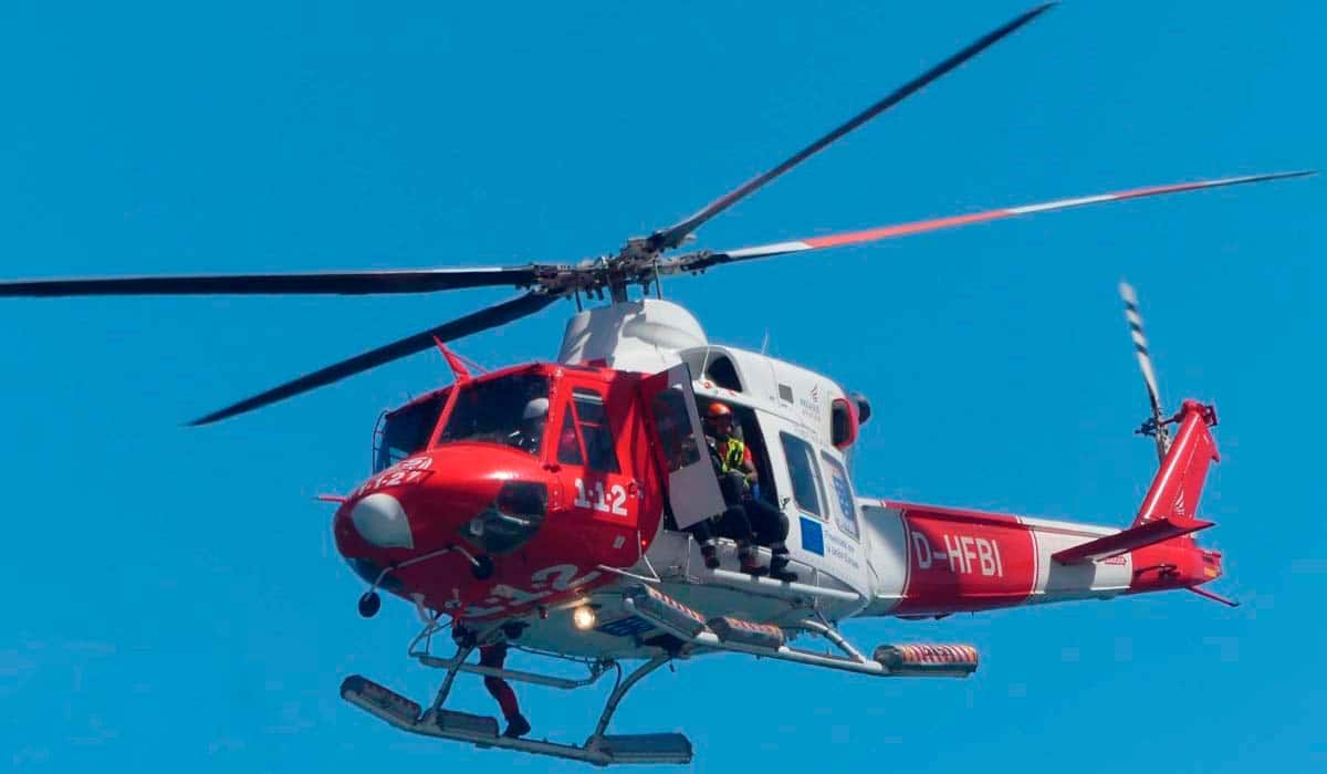 HELICÓPTERO DEL GES-RESCATE EN CUEVA BERMEJO 30-10-25