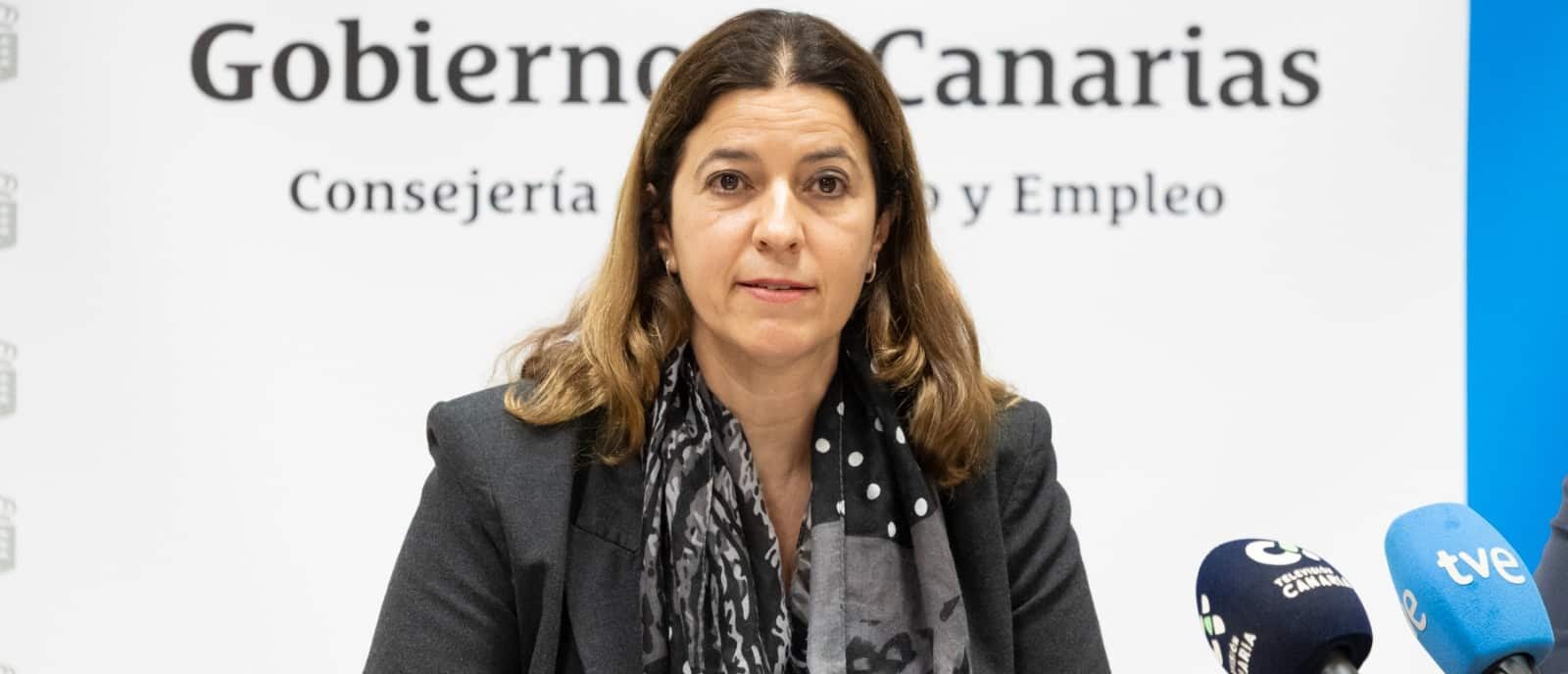 Isabel León