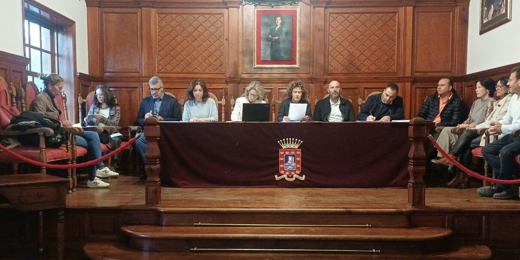 PLENO JUEVES