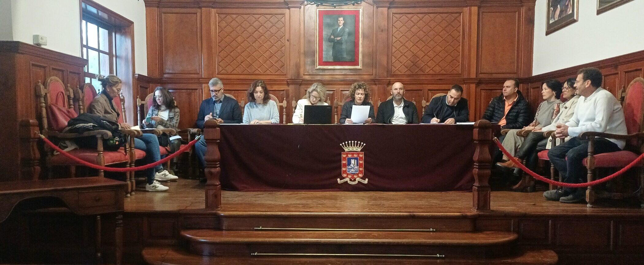 PLENO JUEVES