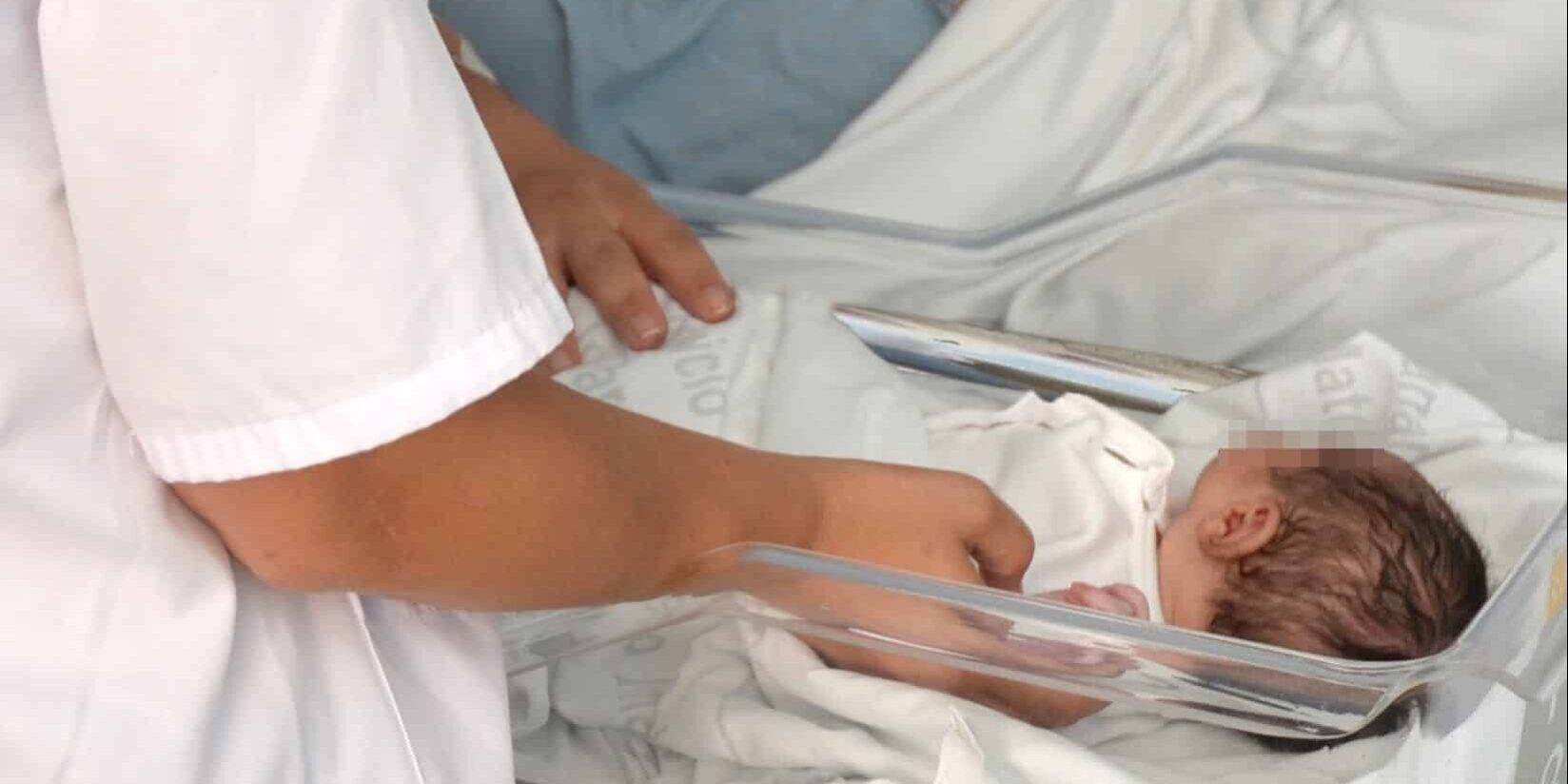 PRIMER NACIMIENTO DE 2026 EN LOS HOSPITALES CANARIOS FUE EN LA PALMA 1-1-26