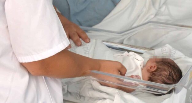 PRIMER NACIMIENTO DE 2026 EN LOS HOSPITALES CANARIOS FUE EN LA PALMA 1-1-26
