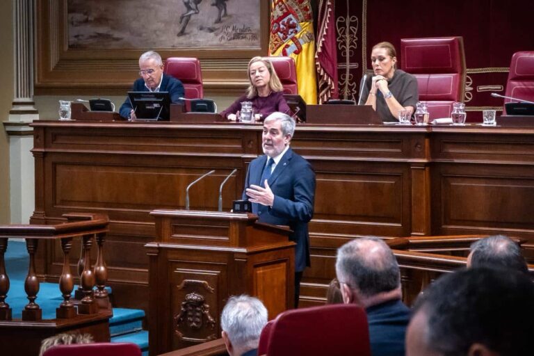 RESPALDO PARLAMENTARIO A LA COMUNICACIÓN DEL GOBIERNO DEFENDIDA POR CLAVIJO PARA MANTENER EL ESTATUS RUP 23-1-26