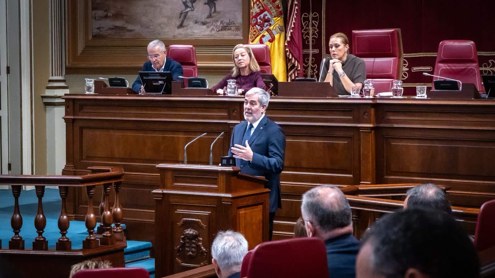 RESPALDO PARLAMENTARIO A LA COMUNICACIÓN DEL GOBIERNO DEFENDIDA POR CLAVIJO PARA MANTENER EL ESTATUS RUP 23-1-26