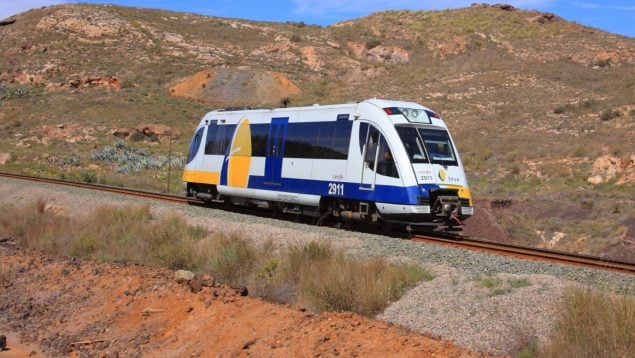 TREN CHOCA CONTRA UNA GRÚA EN CARTAGENA 22-1-26