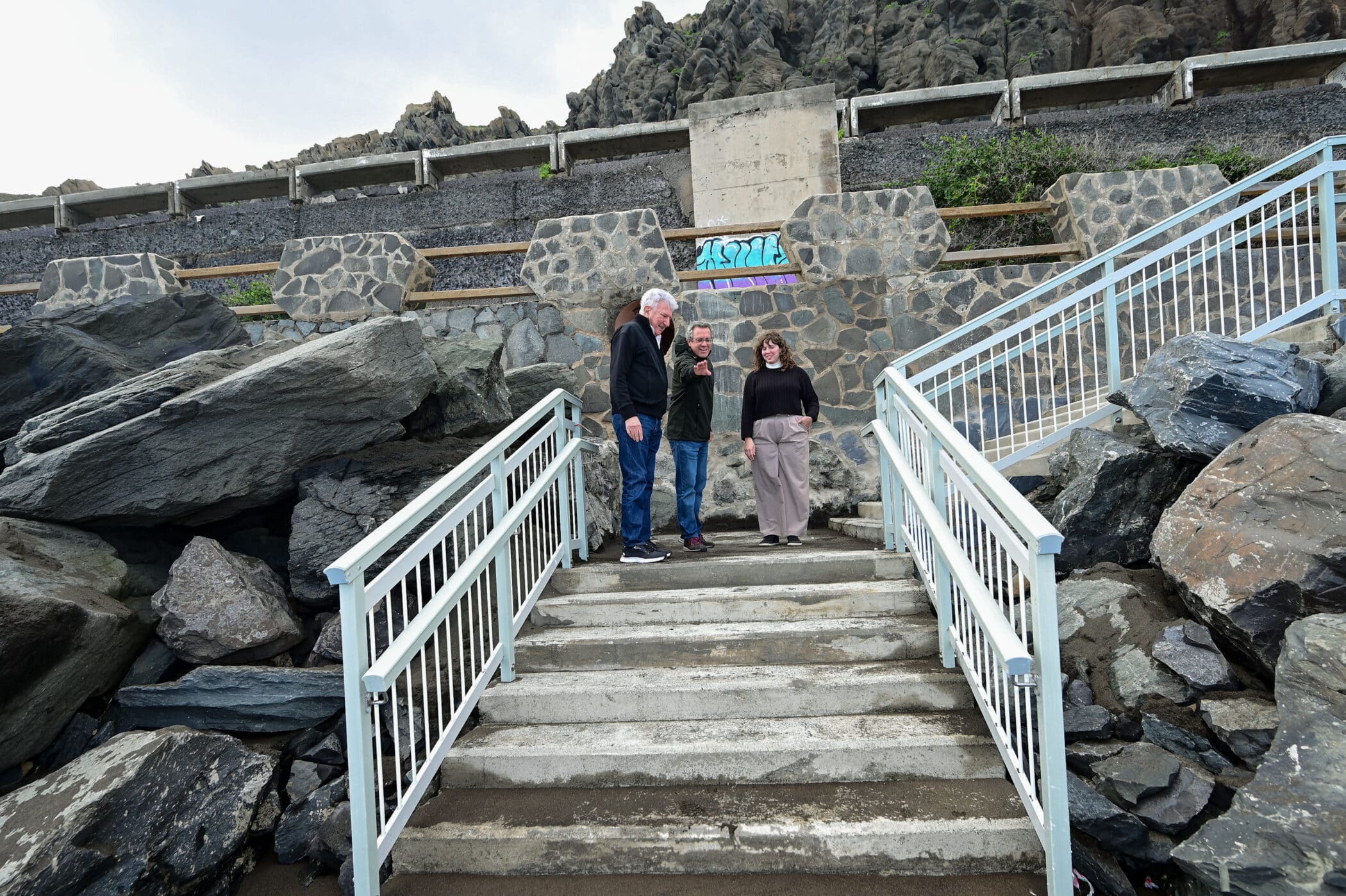 Visita nuevas rampas playa La Laja