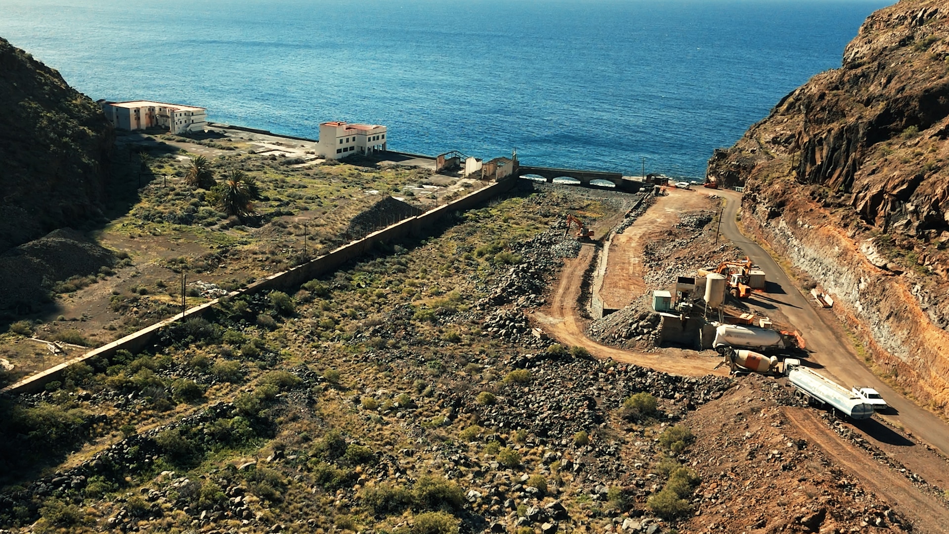 200226 Trabajos de mejora y acondicionamiento del entorno de La Rajita, Vallehermoso, La Gomera