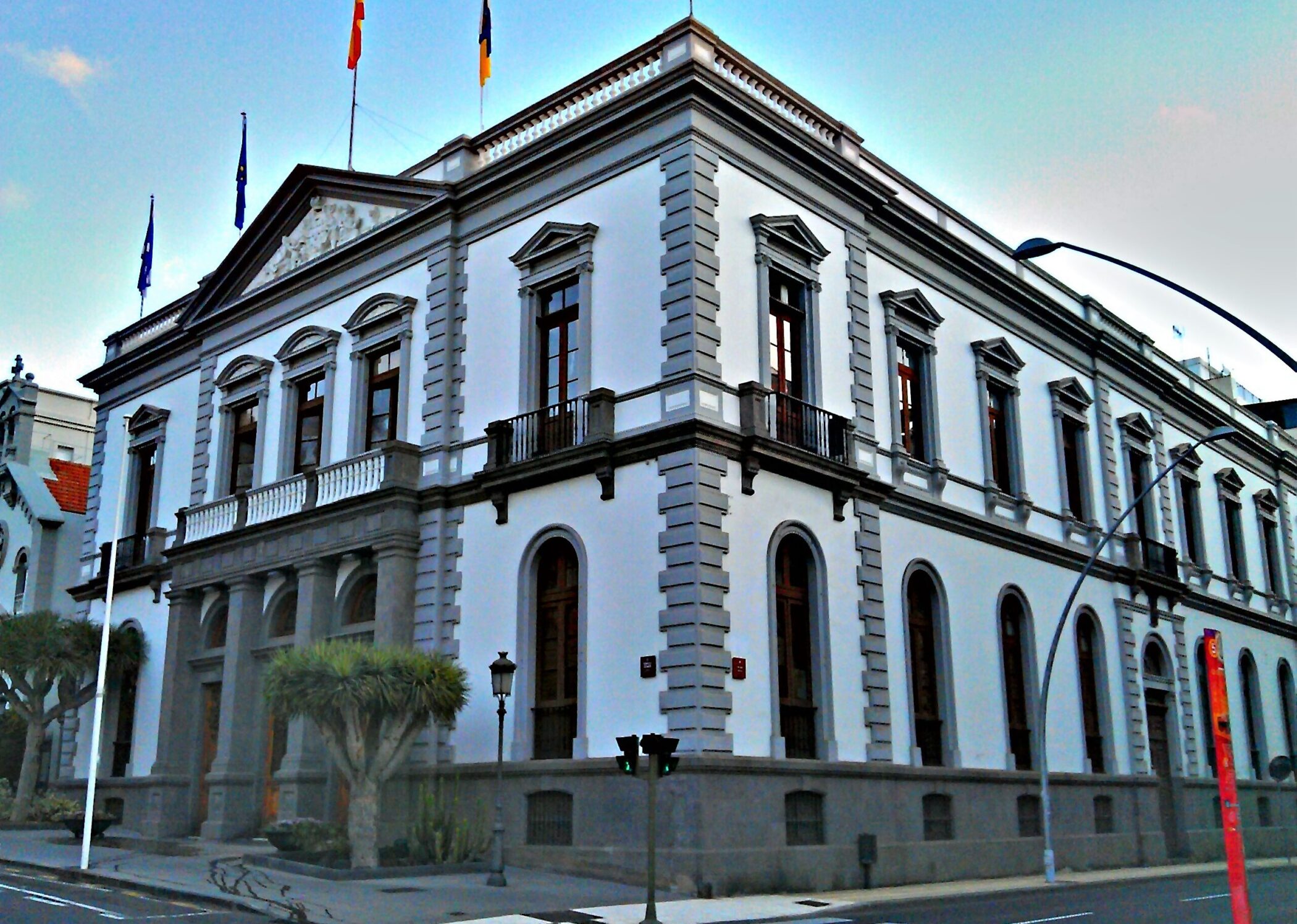260204 Fachada del Ayuntamiento de SC de Tenerife (1)