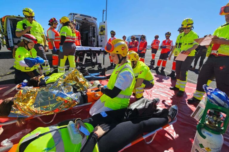 EL SUC COORDINÓ LA ACTUACIÓN SANITARIA EN EL SIMULACRO DE ACCIDENTE AÉREO ORGANIZADO POR AENA EN TENERIFE 18-2-26