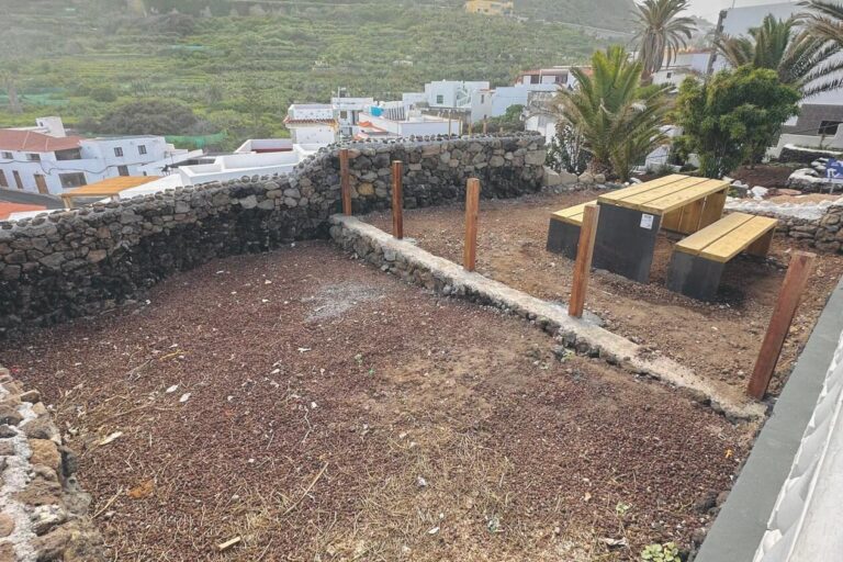 Nuevo mirador jardín en Las Aguas (1)