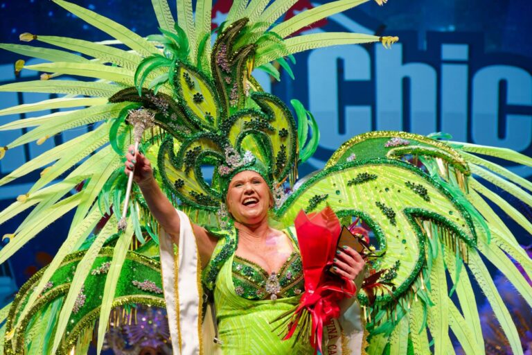 REINA DE LOS MAYORES DE LA PIÑATA CHICA 2026 DE TACORONTE