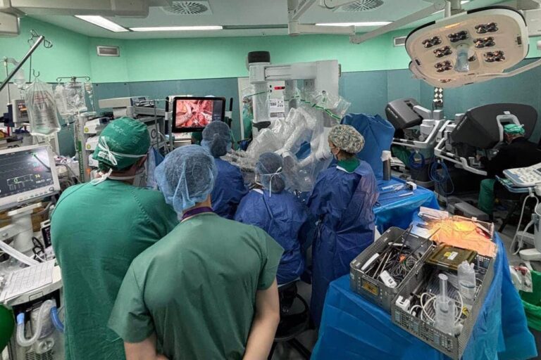 Tx renal vivo con cirugía robótica panorámica