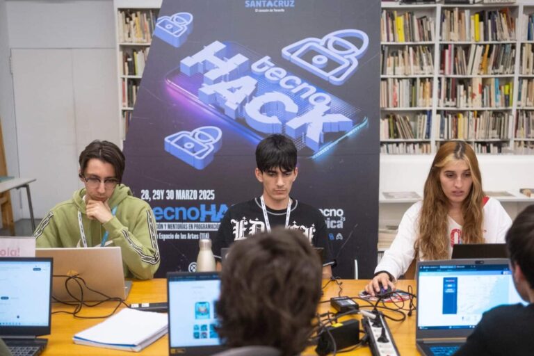 260302 Apertura inscripciones TecnoHack