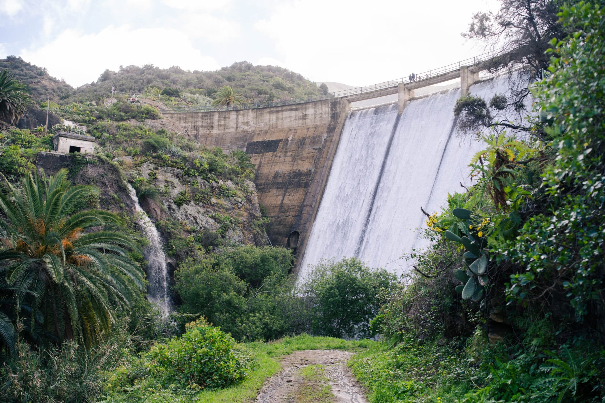270326 Presa de La Encantadora, en Vallehermoso, La Gomera