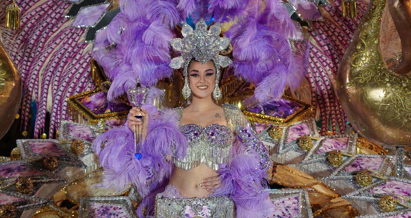 ARONA REINA DEL CARNAVAL 2026 02